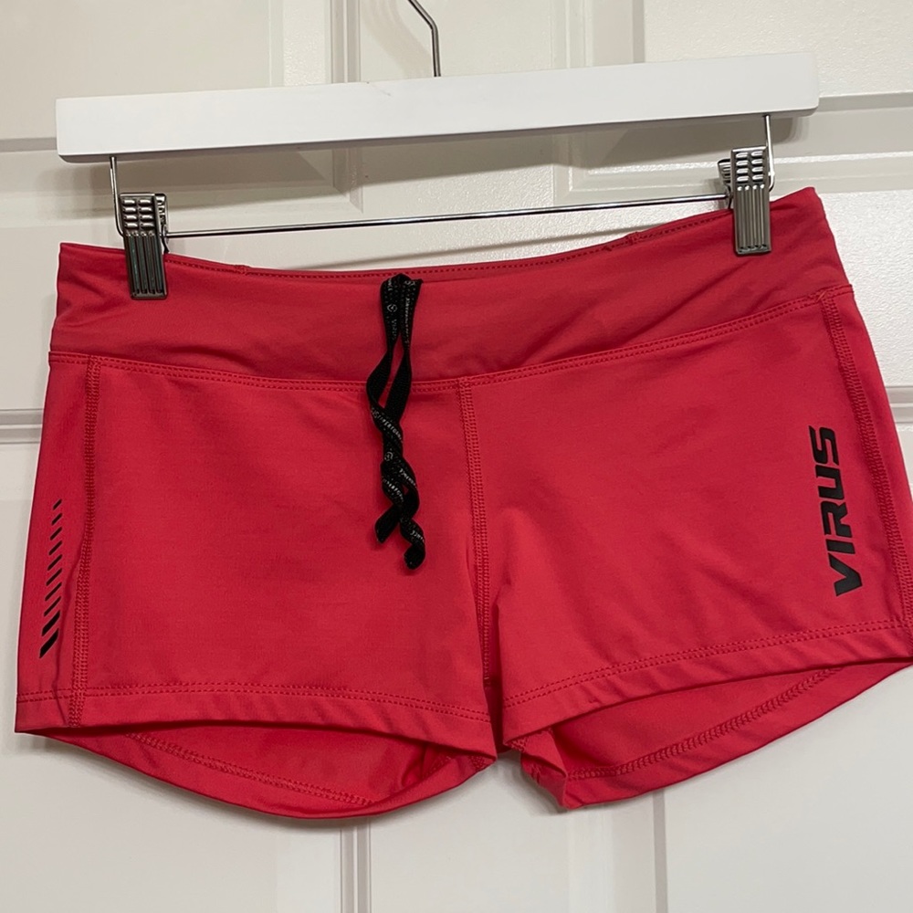 Virus athletic shorts